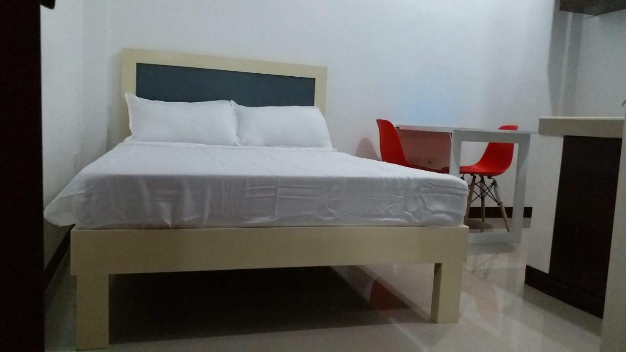 Clark-Pad Inn, Angeles City Eksteriør bilde