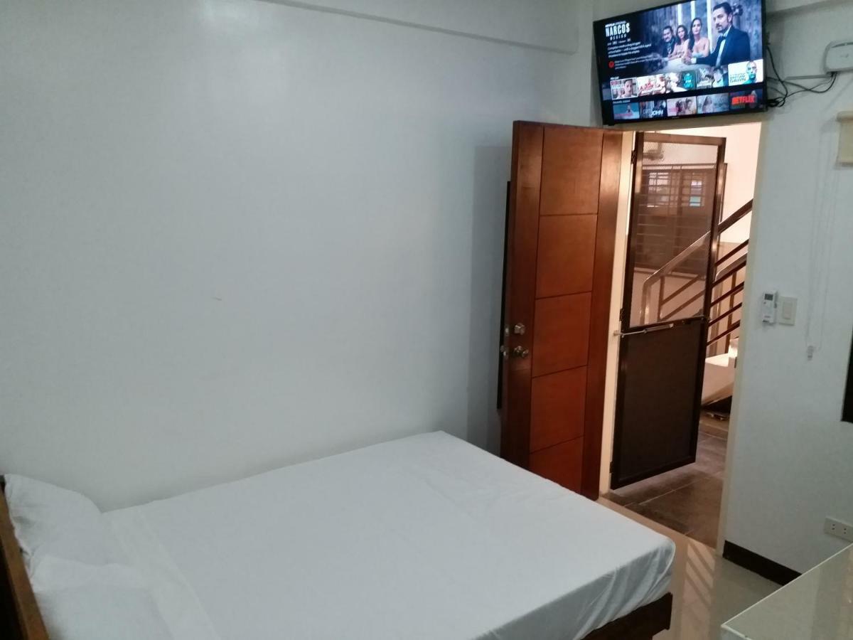 Clark-Pad Inn, Angeles City Eksteriør bilde