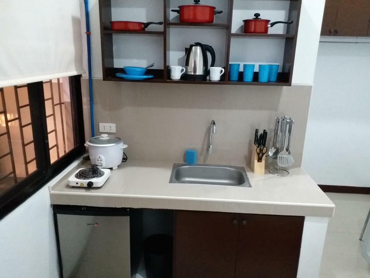 Clark-Pad Inn, Angeles City Eksteriør bilde