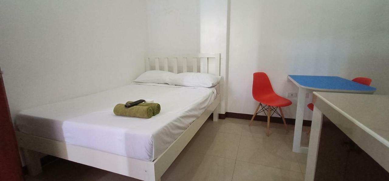 Clark-Pad Inn, Angeles City Eksteriør bilde