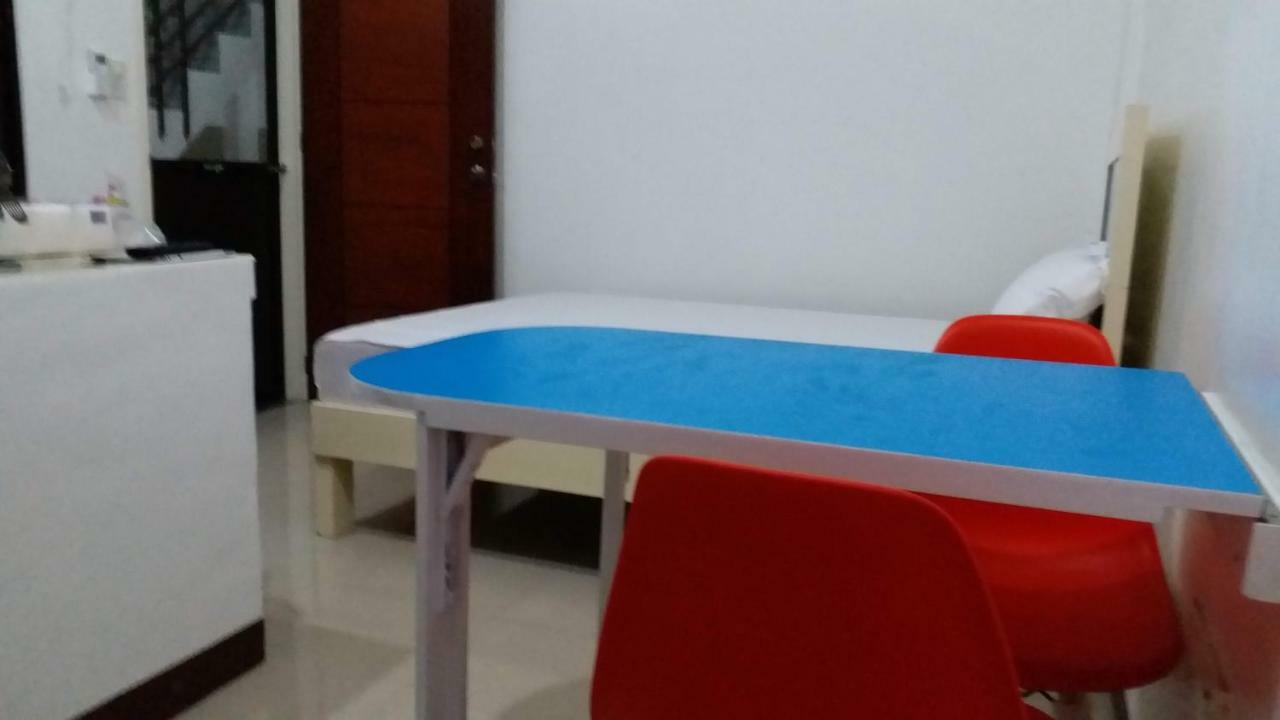 Clark-Pad Inn, Angeles City Eksteriør bilde