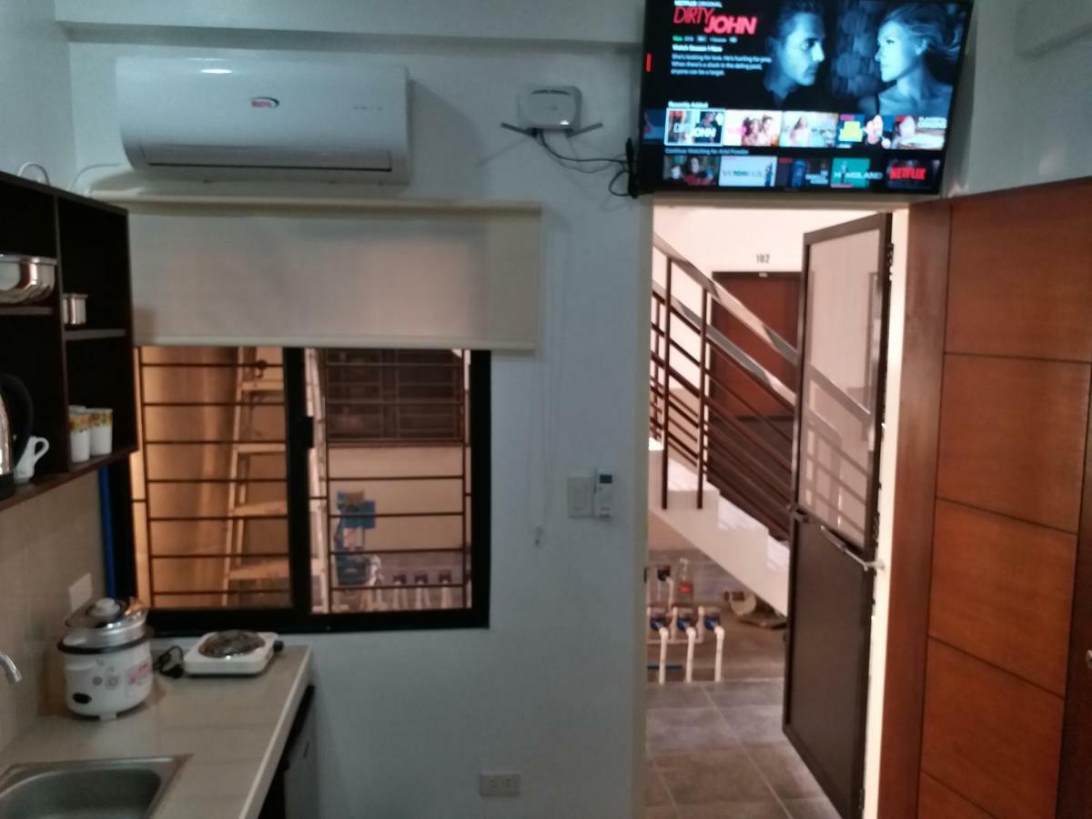 Clark-Pad Inn, Angeles City Eksteriør bilde