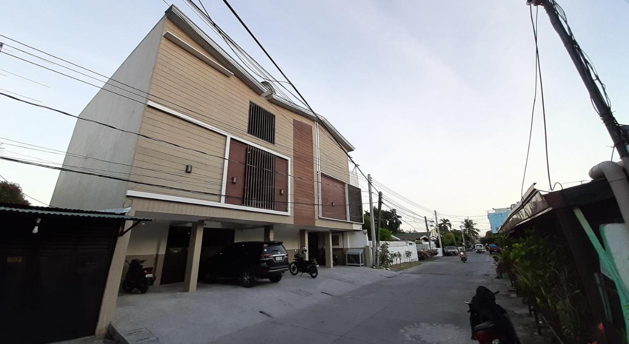 Clark-Pad Inn, Angeles City Eksteriør bilde